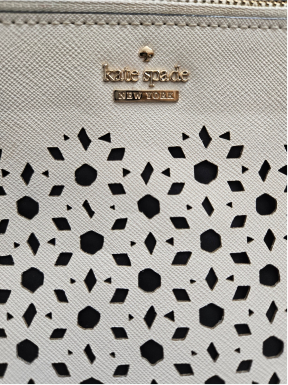 Women's Kate Spade Clutch Wristlet One Size White Black Laser Cut - Picture 4 of 4